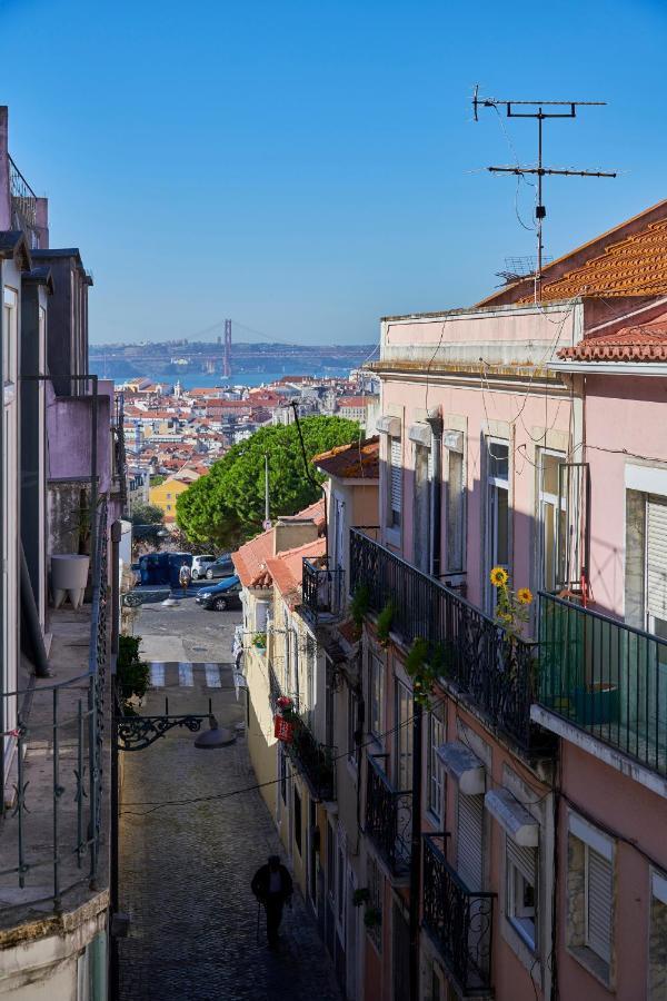 Elegant Riverview Apartment In Historical Lissabon Exterior foto