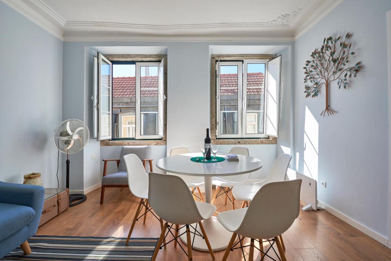 Elegant Riverview Apartment In Historical Lissabon Exterior foto