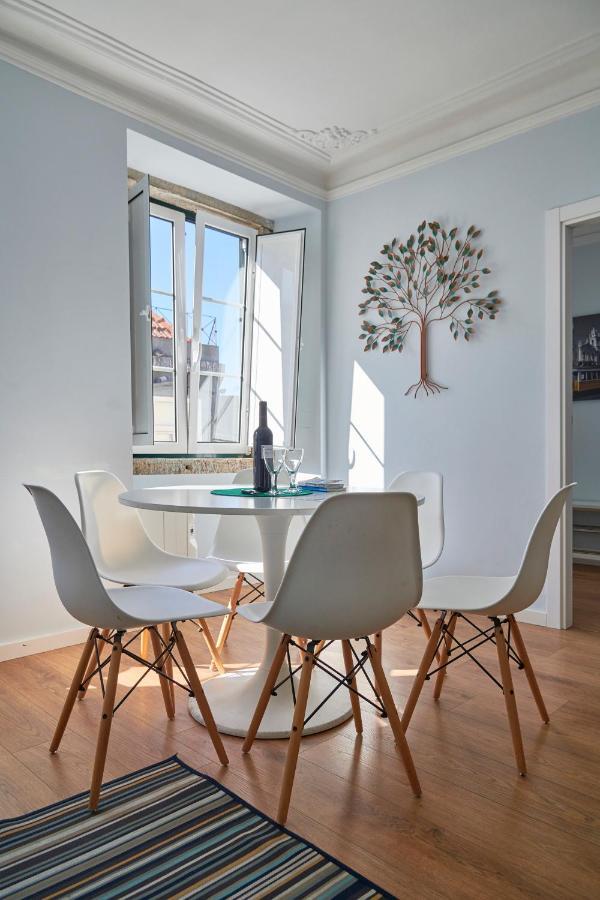 Elegant Riverview Apartment In Historical Lissabon Exterior foto