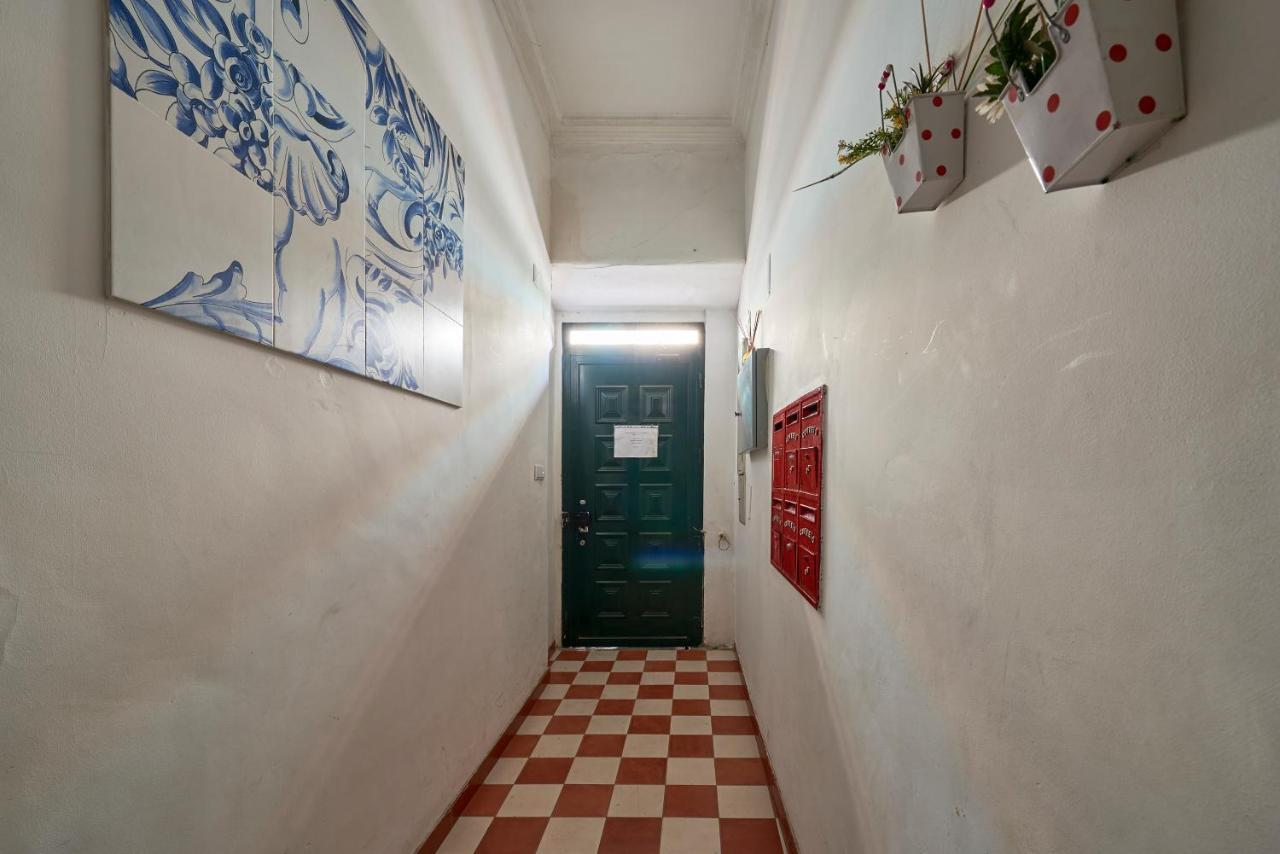Elegant Riverview Apartment In Historical Lissabon Exterior foto